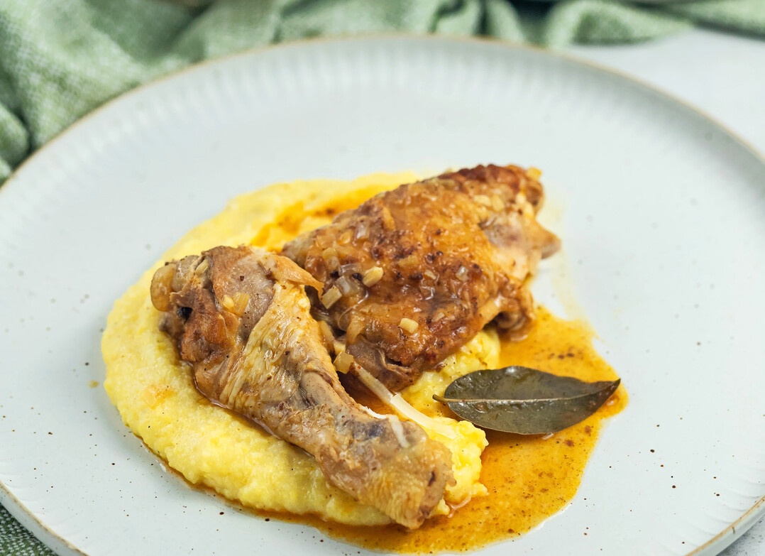 Paprika-Hähnchenschenkel aus dem Ofen.