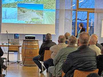 Die Ver�nderungen der Weinbaulandschaften in Baden-W�rttemberg war ein Thema einer Informationsveranstaltung im Naturpark Stromberg-Heuchelberg.