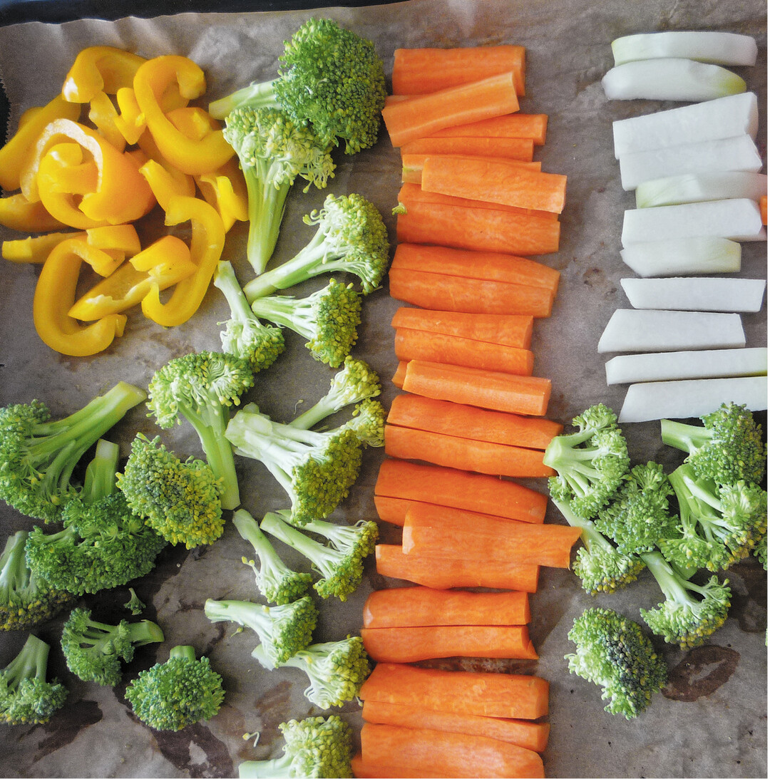 Backofengem�se l�sst sich mehrfach verwenden: am ersten Tag als Beilage serviert und am zweiten Tag f�r ein Pfannengericht oder einen Auflauf verwendet. Es passt auch in die So�e f�r Spaghetti oder f�r einen bunten Gem�se-Kartoffelsalat.