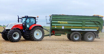 Bei einem Zug mit vier Achsen kann das Zuggesamtgewicht bis zu 36 Tonnen betragen. Bei Starrdeichselanh�ngern verringert allerdings die St�tzlast oft diesen Wert.