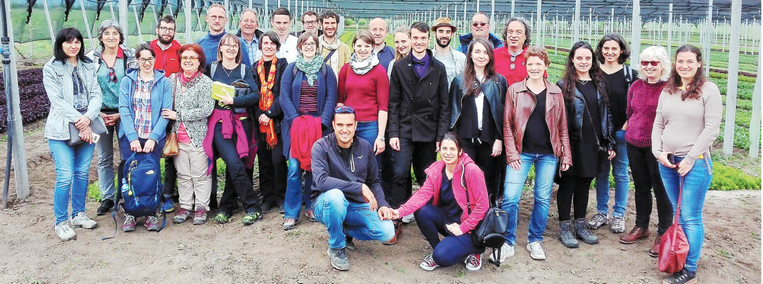 International ist die Gruppe, die das Landleben der jungen Menschen in Europa kennenlernen will.