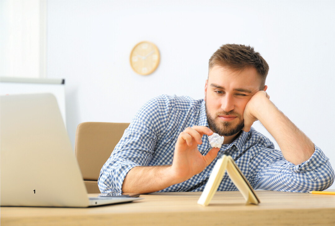 Auch bei unliebsamen Computert�tigkeiten l�sst man sich gerne zu anderen Dingen verleiten.