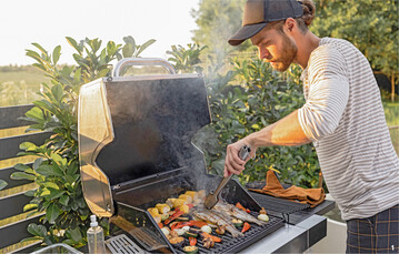 Fisch und Gem�se sind abwechslungsreiche Alternativen zu Steaks und W�rstchen.