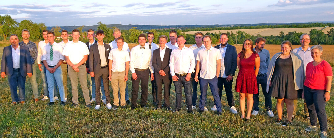 Die diesj�hrigen Absolventinnen und Absolventen der Eugen-Grimminger-Schule in Crailsheim. �