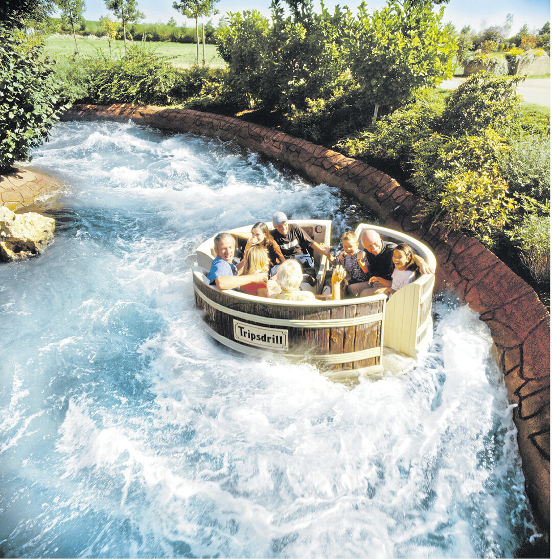 bild der woche Im gro�en Waschzuber �ber strudelnde Wasserwege kreiseln, das ist Nervenkitzel pur. Der Freizeitpark Tripsdrill in Cleebronn bietet Spannendes nicht nur f�r kleine und gro�e �Wasserratten". Es gibt zudem Attraktionen f�r Mutige oder f�r Wissensdurstige, Mitmachaktionen und einen Tierpark mit Wildtieren.