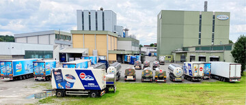 Blick auf das Ravensburger Werk von Lactalis: Im Einzugsgebiet Ravensburg sitzen laut Gesch�ftsbericht der Omira Oberland-Milchverwertung GmbH 1077 Lieferanten, im Gebiet Neuburg sind es 385 Betriebe. Insgesamt wurden 2020 rund 570 Mio. kg Rohmilch erzeugt.