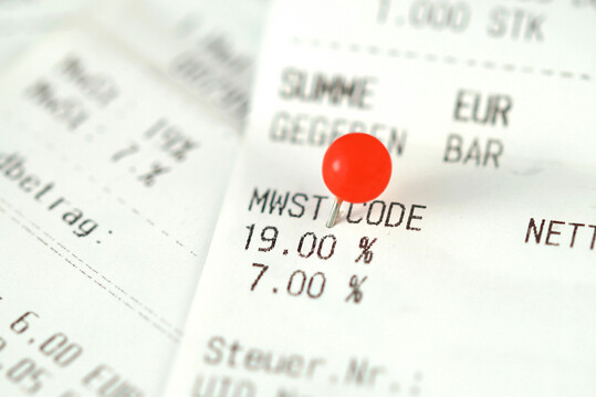 Momentan werden�Fleisch�und andere Produkte tierischen Ursprungs mit dem�erm��igten Mehrwertsteuersatz von 7 %�besteuert.�