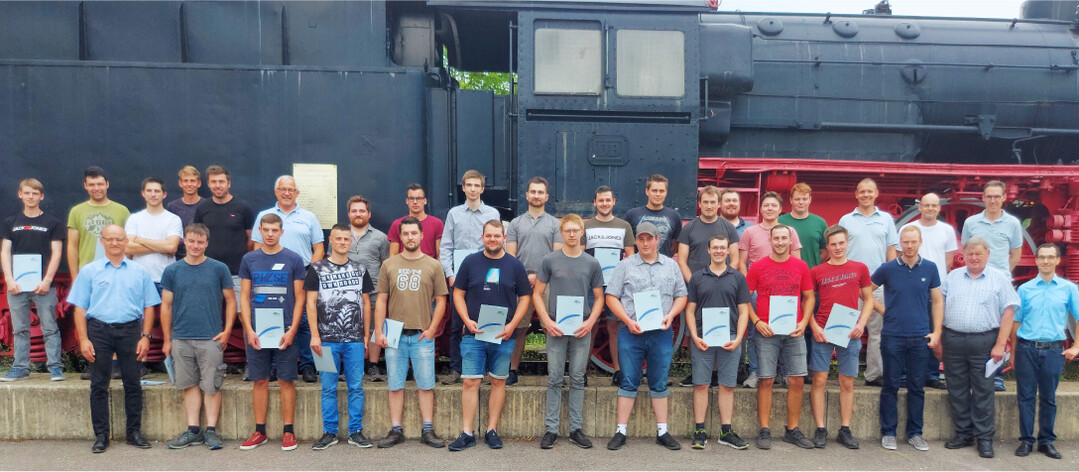 Die frischgebackenen Meister der Land- und Baumaschinenmechatronik.