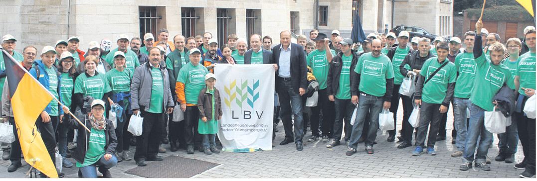 DBV-Pr�sident Joachim Rukwied mit Landwirten aus Baden-W�rttemberg.