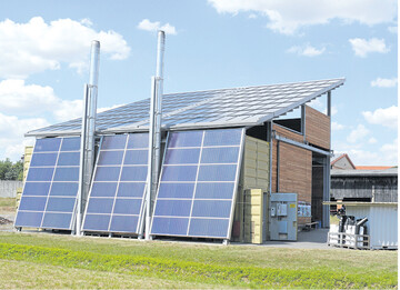 Solarthermie Merchingen erzeugt auf 350 meine Leistung von 150 kW.