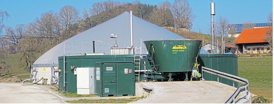 Hilfreich w�re ein funktionierendes System zur CO-Bepreisung auch f�r den deutschen Biomethanmarkt, der trotz schwieriger Rahmenbedingungen nach wie vor w�chst. Knapp 200 Anlagen speisten 2016 Biomethan mit 9,4 TWh Heizwert ins Erdgasnetz ein.