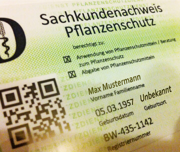 Die Nummer des Sachkundenachweises wird bei der Anmeldung ben�tigt.