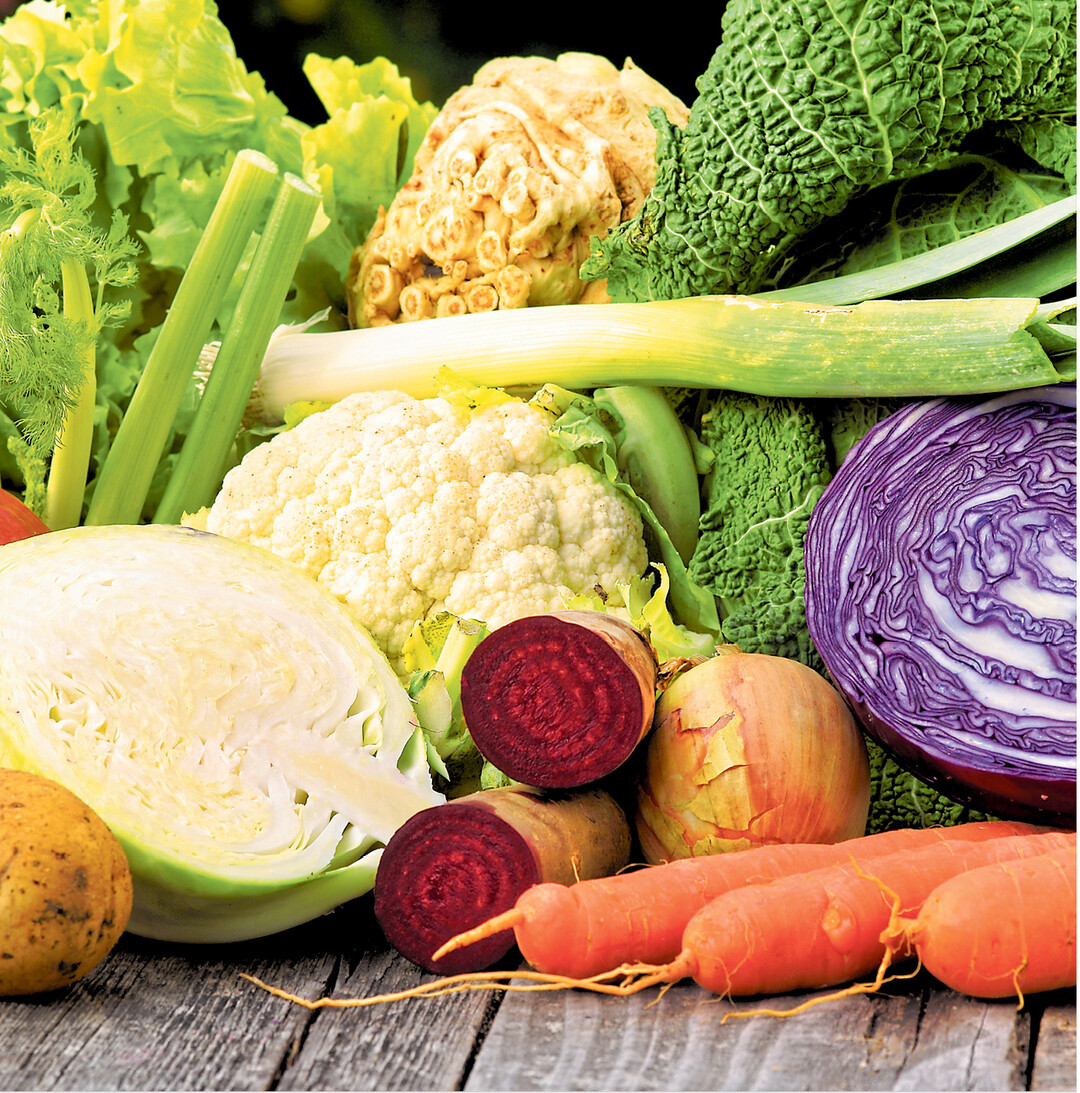Im Herbst k�nnen wir heimische Wurzel- und Knollengem�se, wie M�hren, Rote Bete oder Sellerie, auf den Speisezettel nehmen. Auch die Kohlarten bringen Abwechslung und liefern wichtige Vitamine f�r die kalte Jahreszeit.