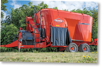 Die Futtermischwagenreihe PROFILE 2.M" kann bis zu 200 K�he in einem Durchgang f�ttern.