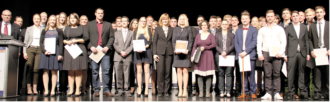 Verabschiedung der Absolventinnen und Absolventen der Hochschule f�r Wirtschaft und Umwelt N�rtingen-Geislingen.