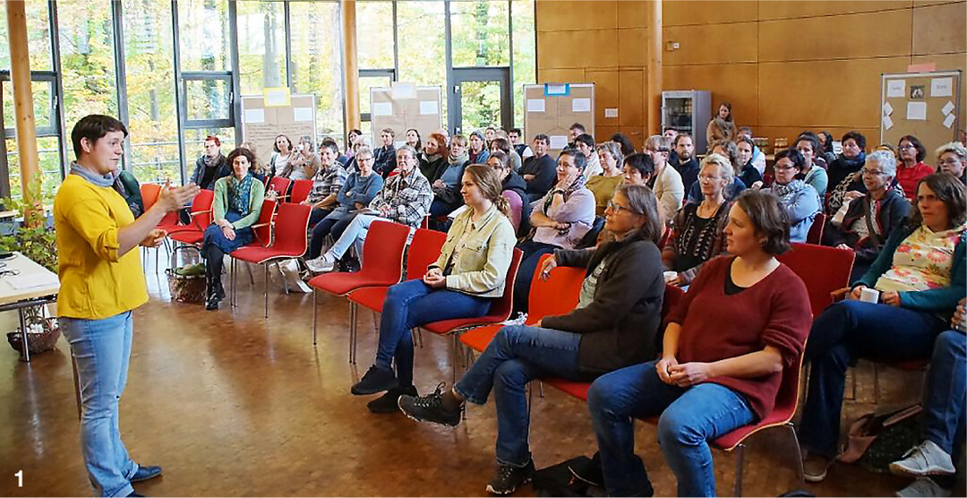 70 Teilnehmende informierten sich �ber bauernhofp�dagogische Themen.