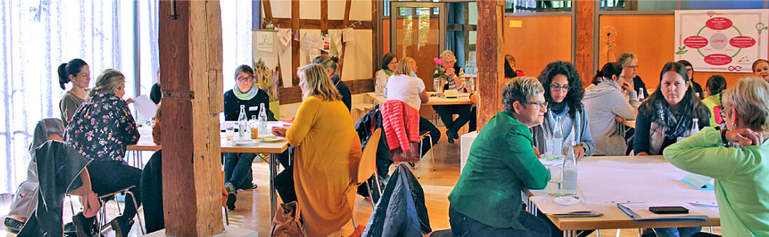 In kleinen Runden tauschten sich die jungen Landfrauen �ber Ideen zur Mitgliederwerbung aus.