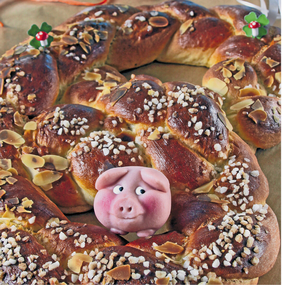 bild der woche Zu Neujahr gilt die Brezel als Gl�cks- und Liebesbringer. In S�ddeutschland wurde sie einem M�dchen als Zeichen der Zuneigung geschenkt und Kinder bekamen am Neujahrsmorgen von ihren Paten ein extra gro�es Exemplar. Allt�gliches, Wissenswertes und manch Kurioses hat Irene Krau� in �Das gro�e Buch des Brezel" zusammengetragen. Jetzt erschienen im Silberburg-Verlag, T�bingen.