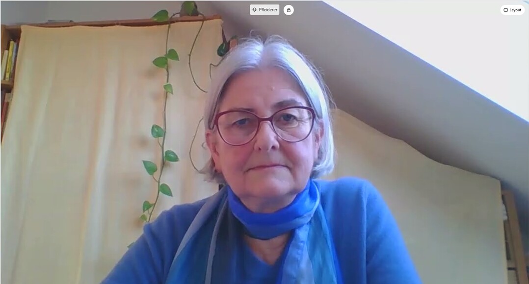   Dr. Helga Pfleiderer, Referat �Pflanzenproduktion, produktionsbezogener Umweltschutz� im MLR, erkl�rt die Ausweisung sowie Ma�nahmen in Nitrat- und eutrophierten Gebieten.&nbsp;