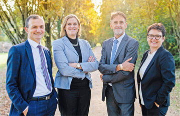 Verantwortlich f�r das neu neu entstandene Unternehmen sind die bisherigen Gesch�ftsf�hrer der Buchstelle LBV GmbH (v.l.)� Andreas Kn�uer und Mareike Fiala-Kroner zusammen mit den bisherigen Gesch�ftsf�hrern der LGG Steuerberatungsgesellschaft mbH Berndt Eckert und Sieglinde B�pple.