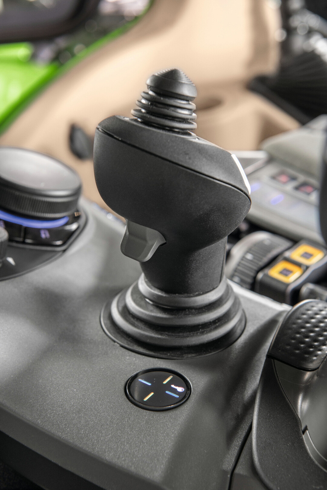 Die Firma Rafi aus Berg hat einen neuen Frontlader-Joystick für Fendt entwickelt.
