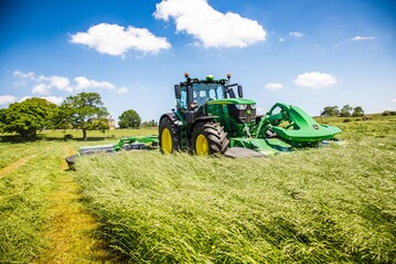 John Deere konnte im&nbsp;zweiten Quartal des Gesch�ftsjahres 2021 hohe Gewinne einfahren.