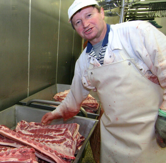 Nach sieben Jahren stetigen Rückgangs wurde im ersten Halbjahr im Südwesten wieder mehr Fleisch erzeugt.