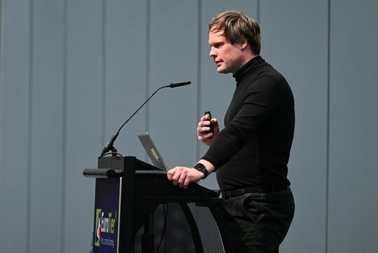 Dr. Malte Rubach, Ern�hrungswissenschaftler und Publizist, verwies in seinem Vortrag auf den wichtigen Beitrag, den Gefl�gelerzeugnisse weltweit zur menschlichen Proteinversorgung leisten. 