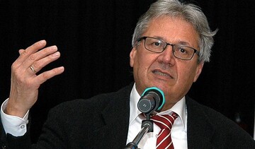 Rolf Brauch ist Regionalbeauftragter des Kirchlichen Dienstes auf dem Lande f�r Nordbaden und unterrichtet an der L�ndlichen Heimvolkshochschule in Mosbach-Neckarelz (Neckar-Odenwald-Kreis).