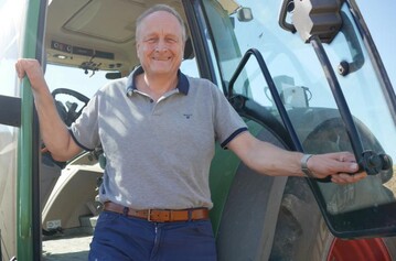 Vom Feld zum Interview � Pr�sident Joachim Rukwied am 21. August 2020 auf seinem Betrieb in Eberstadt (Landkreis Heilbronn).