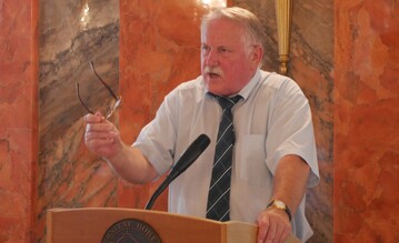 Ministerialdirigent Joachim Hauck pl�diert am 12. September 2016 an der Universit�t Hohenheim engagiert f�r integriertes Denken und Handeln.