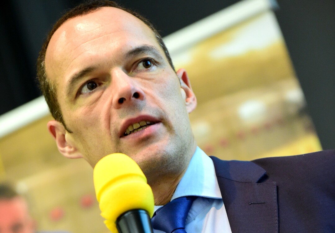 Patrik Simon ist Gesch�ftsf�hrer des i.m.a � information.medien.agrar e. V., Berlin. Dieser gemeinn�tzige Verein entwickelt Unterrichtsmaterialien �ber die Landwirtschaft f�r Sch�ler und Lehrer. BWagrar fragte nach, welche Informationsangebote der i.m.a. f�r Landwirte anbietet.