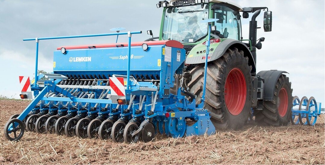 Moderne Betsllkombination