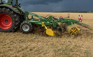  Ohne situationsangepasste Einstellung des Grubbers ist kein optimales Arbeitsergebnis m�glich.