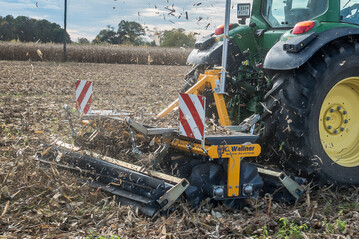  Messerwalzen erm�glichen hohe Fl�chenleistungen bei der Maisstrohbearbeitung. 