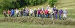 Schwäbischer Albverein, Ortsgruppe Metzingen bei der Bewirtschaftung einer der Siegerwiesen