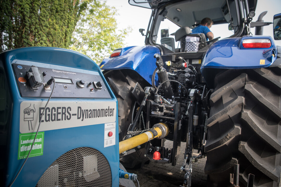 Bei der Zapfwellenkombinationsmessung wurde beim New Holland T7.270 AutoCommand eine durchschnittliche Leistung von 226 PS gemessen. Der spezifische Kraftstoffverbrauch war mit am geringsten.