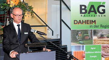 Wir sind mit dem Gesch�ftsjahr 2017 zufrieden�, meinte Helmut Widmann, Aufsichtsratsvorsitzender der BAG, am 26. Juni 2018 im vollbesetzten Kurhaus am Kurpark in Bad Wurzach.