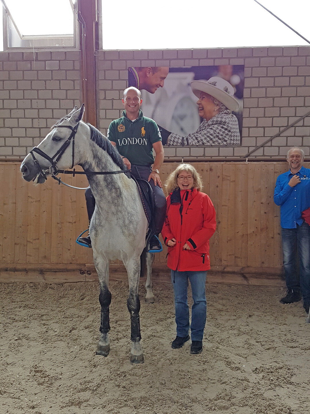 Anette Herbster, Geschäftsführerin der Fachgruppe Pferdehalter, freut sich über die große Resonanz der Veranstaltung.