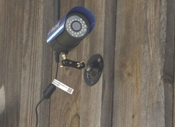 Beim Einsatz von Videokameras sind zahlreiche datenschutzrechtliche Vorschriften zu beachten, sofern das Betriebsgel�nde �ffentlich zug�nglich ist.