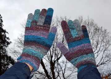 Geh�kelte Handschuhe aus Sockenwolle