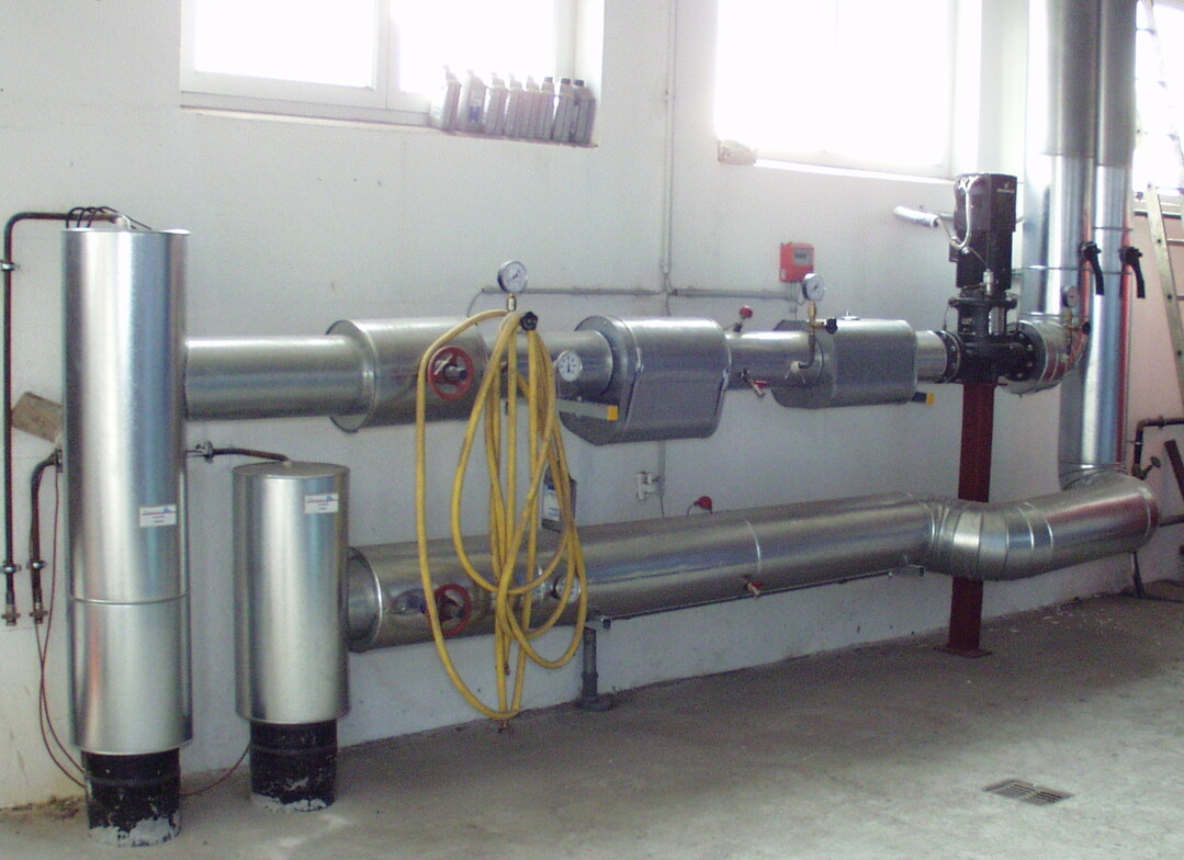 Rund 36 Prozent aller Biogasanlagen liefern mehr als die Hälfte ihrer überschüssigen Prozesswärme an externe Abnehmer, beispielsweise über ein Nahwärmenetz.