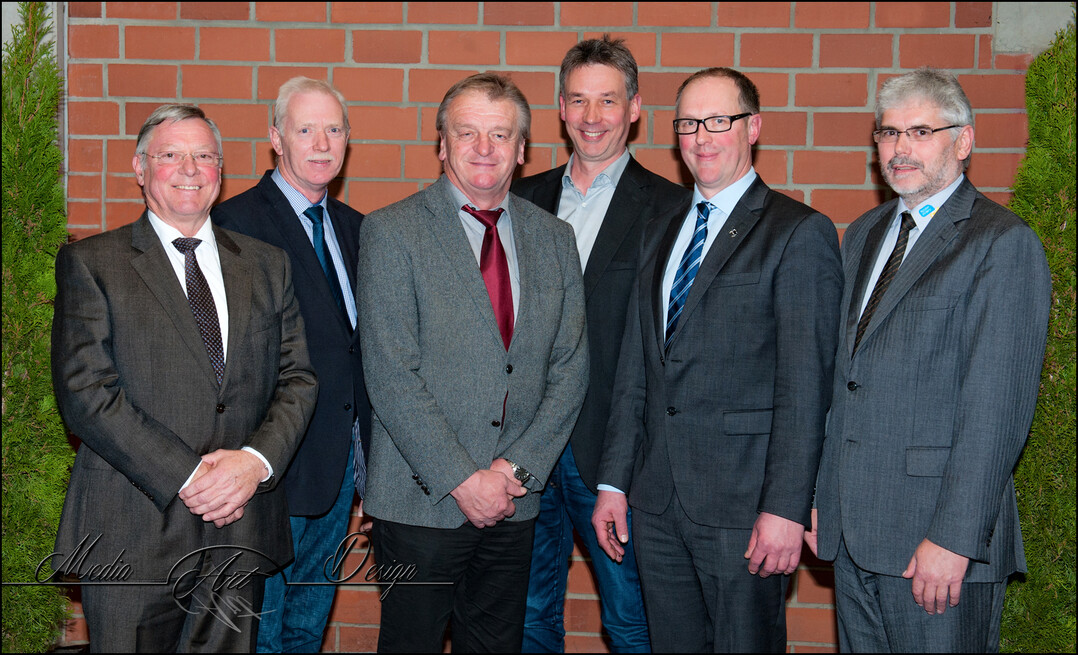 Der Vorstand des neu gegründeten Bundesverbandes Rind und Schwein (von links): Josef Hannen (Vorsitzender), Anton Fortwengel, Erich Pilhofer, Paul Hegemann (Stellvertretender Vorsitzender), Georg Geuecke (Stellvertretender Vorsitzender), Dr. Manfred Leberecht.