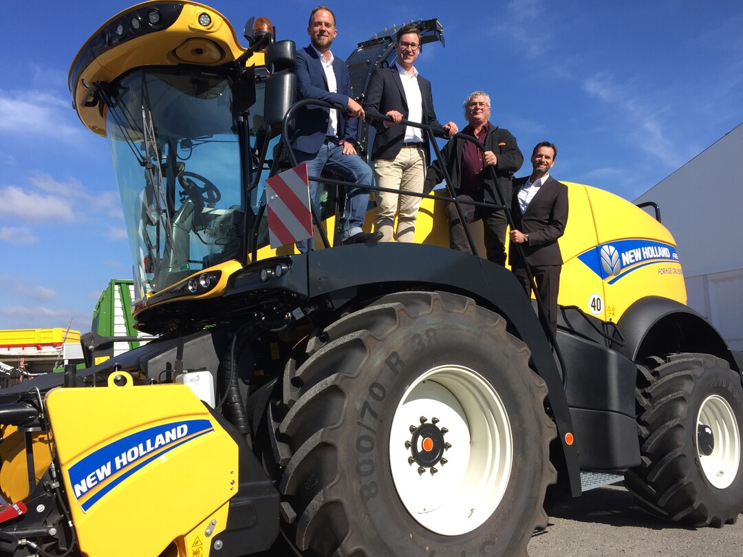 freuen sich auf die Messe: v.l. Stephan Drescher, Projektleiter Oberschwabenschau; Christoph Neyer, Landtechnik Neyer, Eugen Maucher, Landratsamt Ravensburg und Willi Schaugg von der Messegesellschaft.