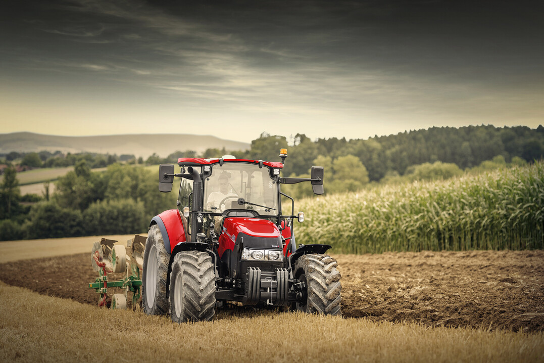 Die drei Allrounder der Case IH Luxxum-Baureihe bieten jetzt 101, 110 und 117 PS.