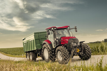 Case IH nennt seine preisgekr�nten 100-130 PS Traktoren mit CVXDrive-Getriebe um. Der neue Name ist Case IH Vestrum CVXDrive. 
