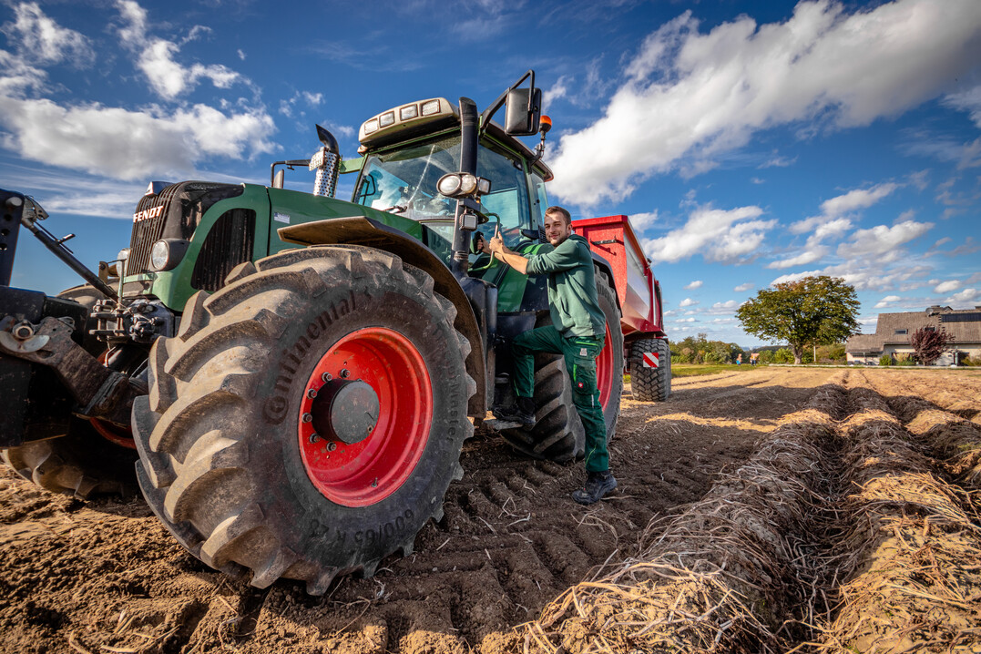   Ausbildungsf�rderung f�r Land- und Tierwirte: Continental veranstaltet F�rderwettbewerb f�r Azubis im ersten Lehrjahr.