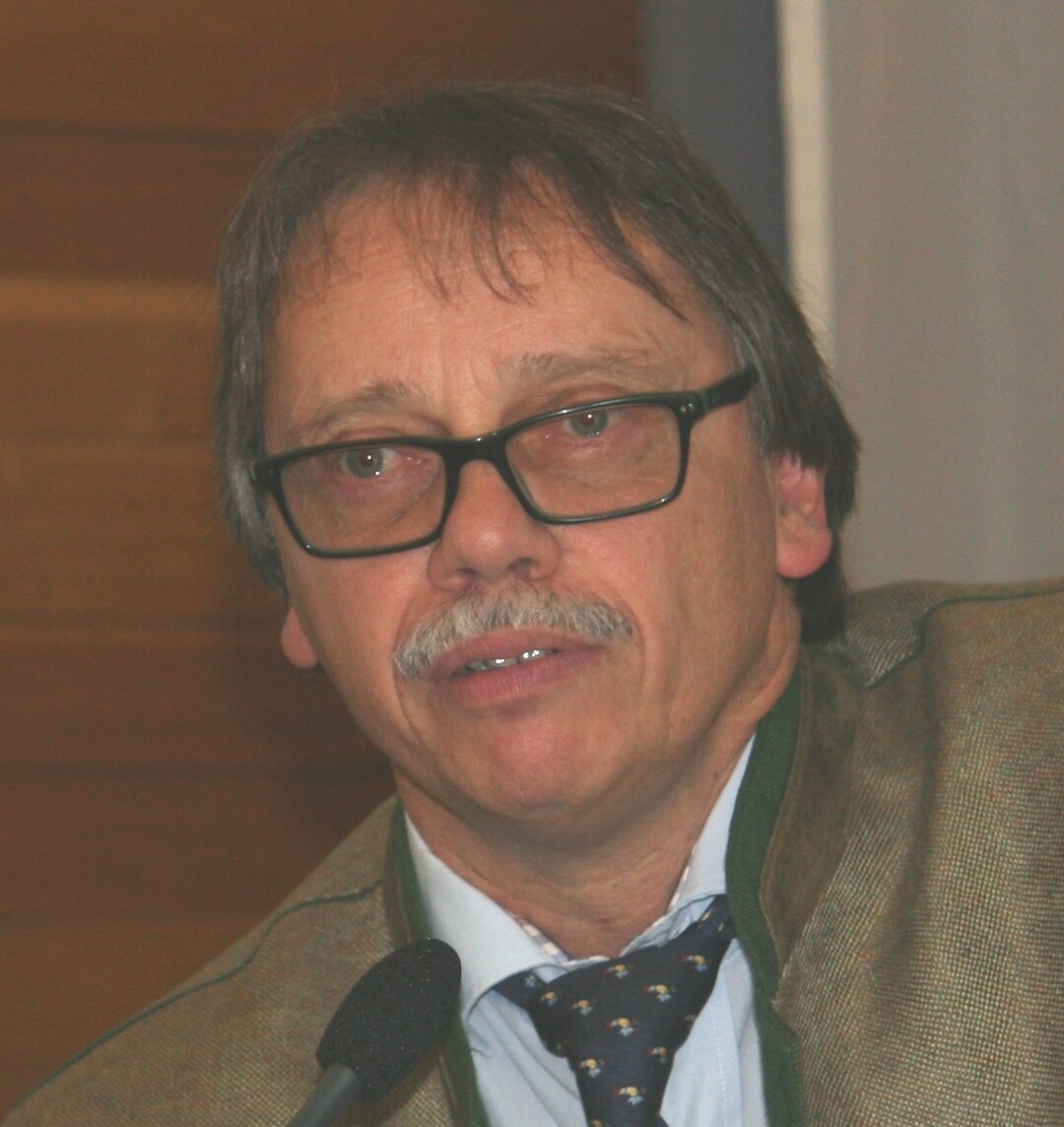 Dr. Klaus Damme, LVFZ: �Alle ehemaligen und aktiven Mitarbeiter waren und sind mit Herzblut und Engagement bei der Sache und tragen durch ihren Einsatz dazu bei, die st�ndig neuen Herausforderungen zu bew�ltigen.�