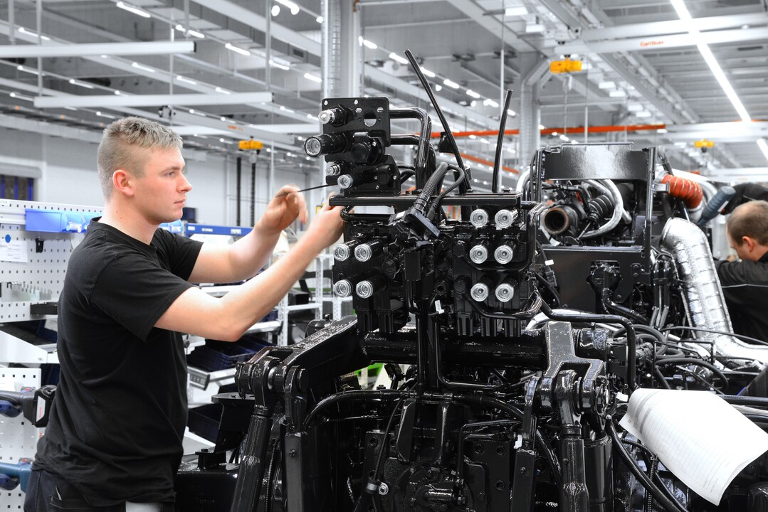 Nach 14 Prozent Umsatzwachstum im ersten Halbjahr rechnet der Branchenverband VDMA im laufenden Jahr 2018 mit einem guten Abschneiden der in Deutschland produzierenden Hersteller von Landmaschinen und Traktoren.