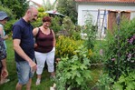 Im Garten von Petra und Gerhard Knaus